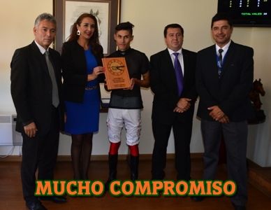 ejemplar MUCHO COMPROMISO